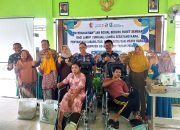 Pemkab Bojonegoro Salurkan Bansos Bagi Lansia dan Penyandang Disabilitas, Sembako hingga Kursi Roda